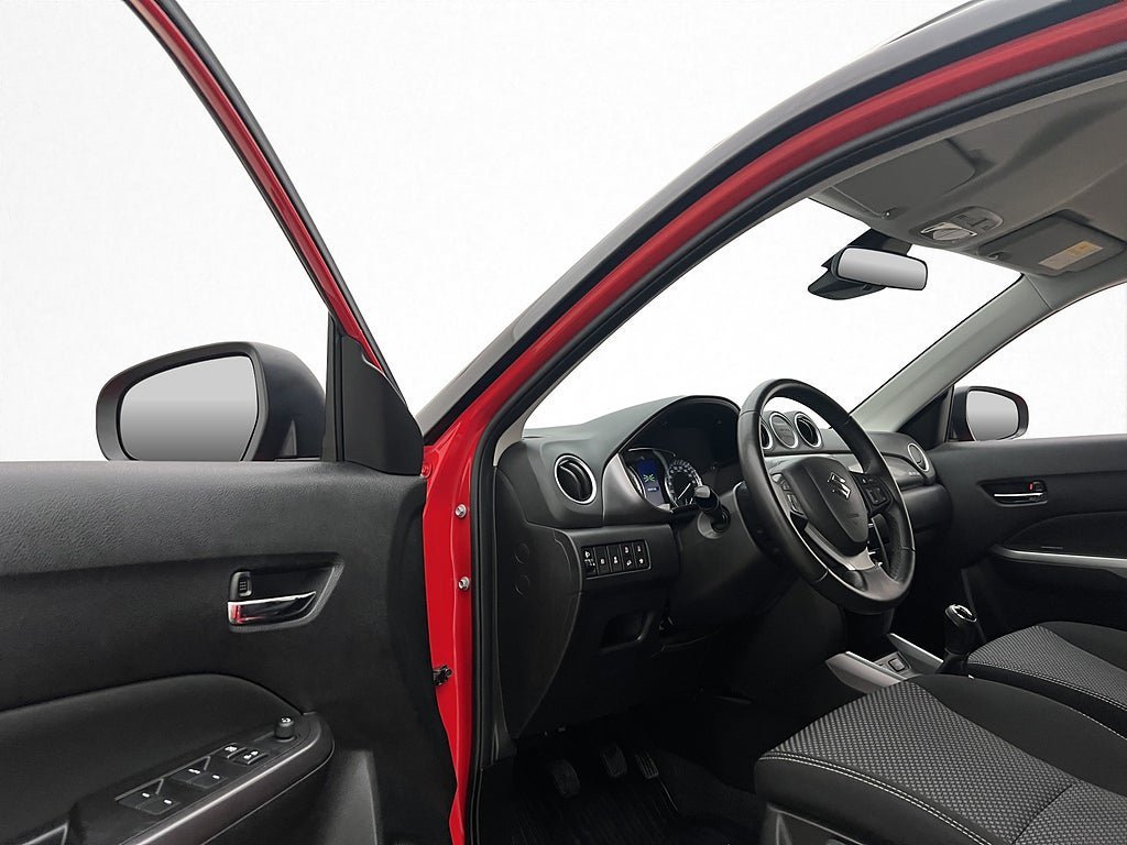 Vehicle Image 11