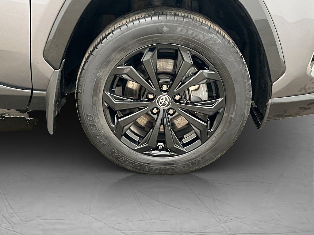 Vehicle Image 31