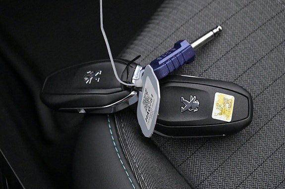 Vehicle Image 19