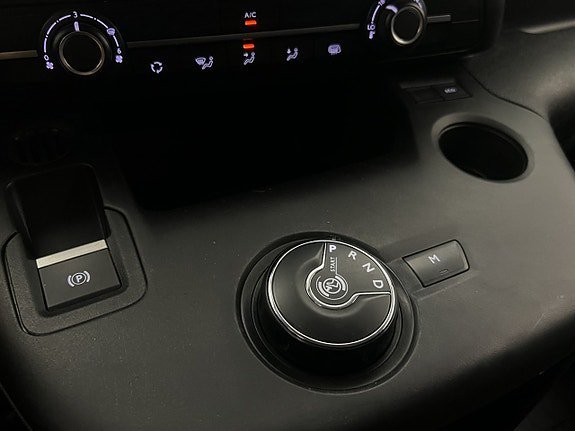 Vehicle Image 29