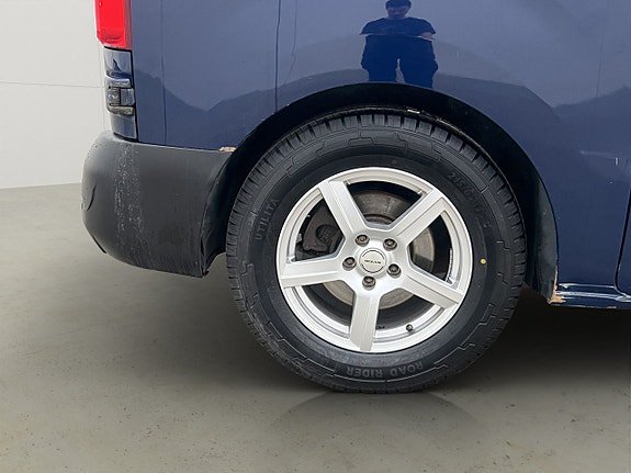 Vehicle Image 33