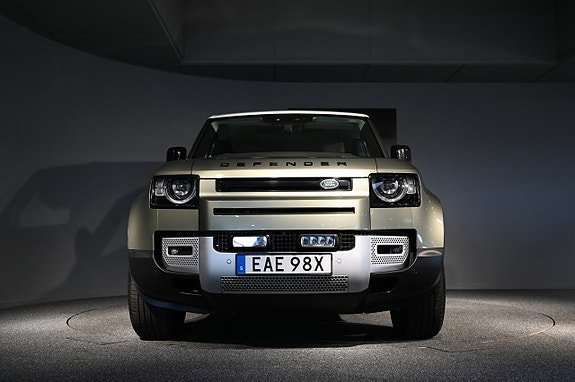Vehicle Image 8