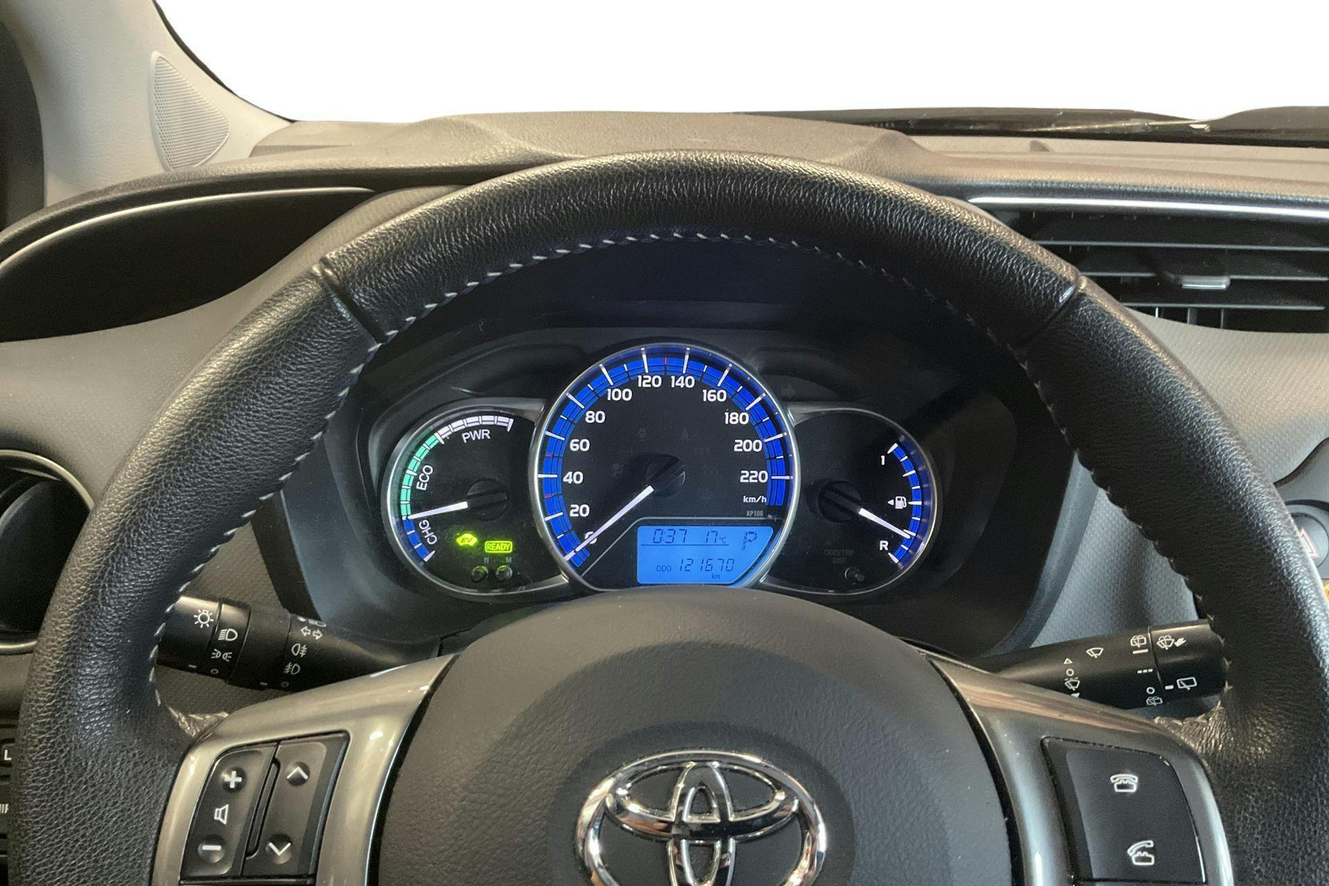 Vehicle Image 10