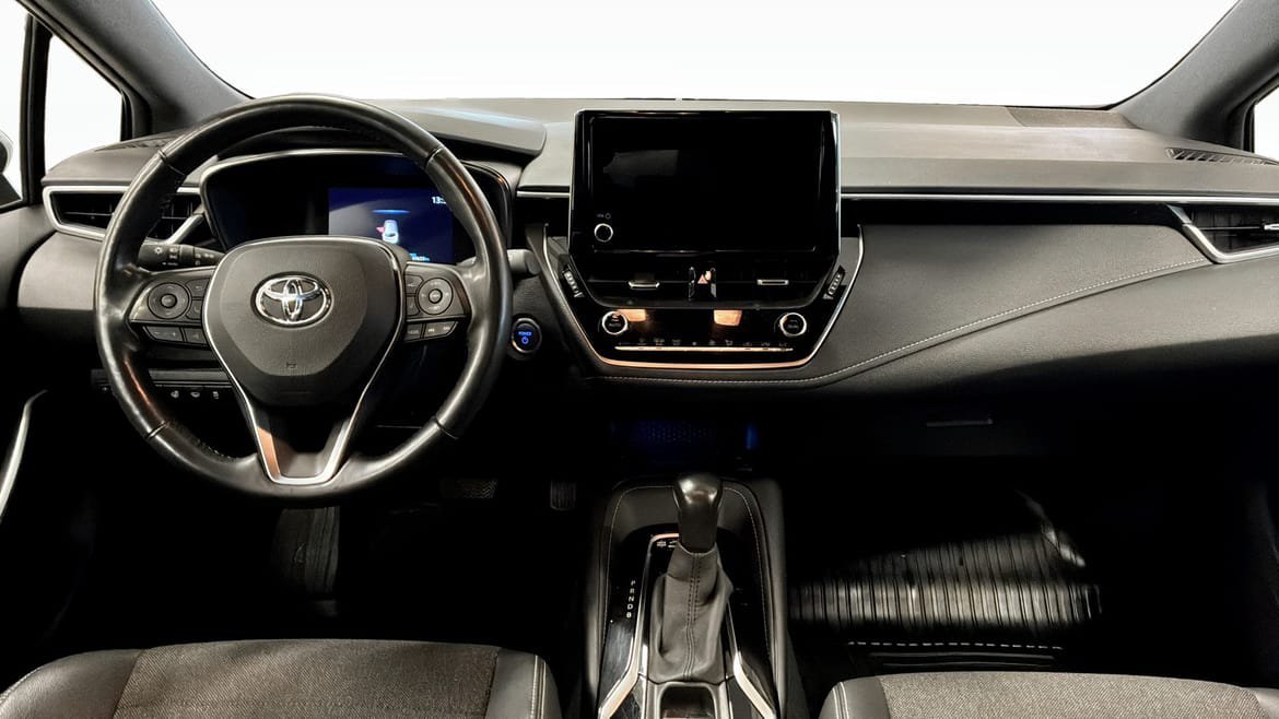 Vehicle Image 10