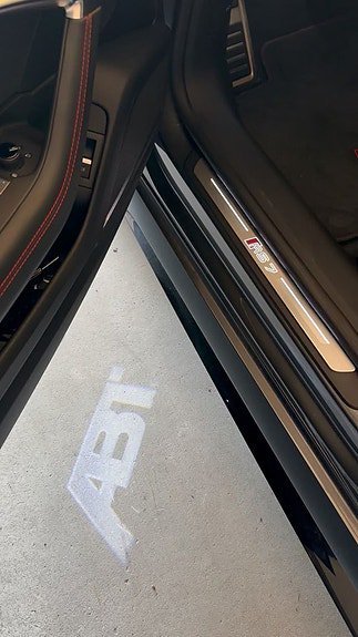 Vehicle Image 38
