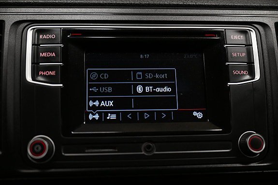 Vehicle Image 26