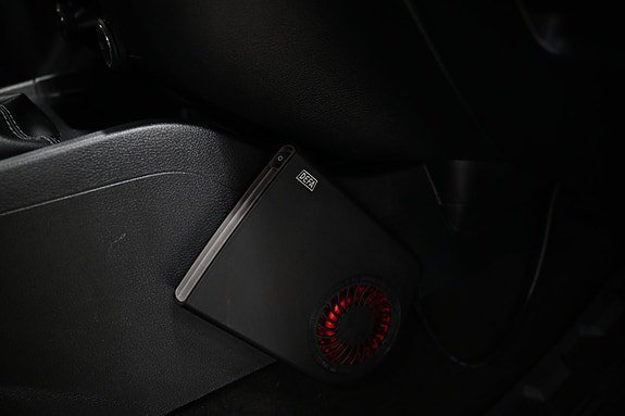 Vehicle Image 19