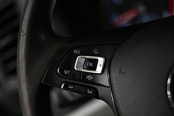 Vehicle Image 27
