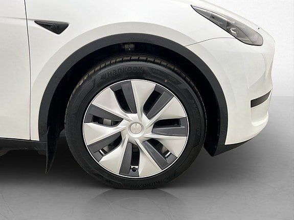 Vehicle Image 33