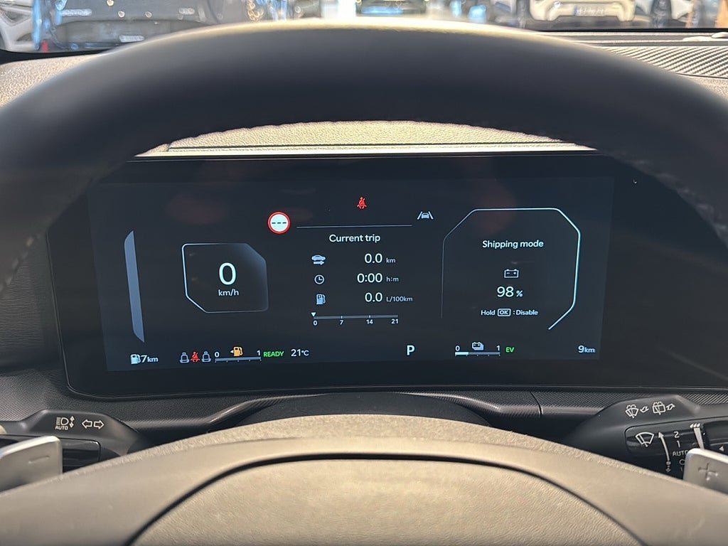 Vehicle Image 10