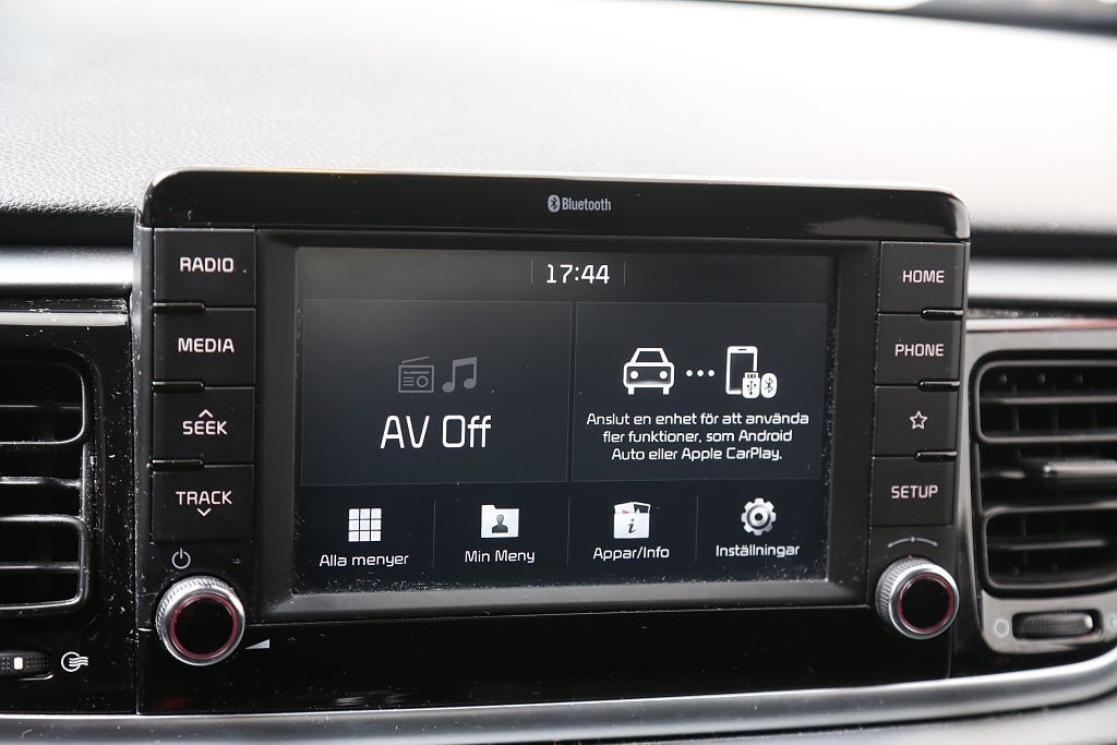 Vehicle Image 18