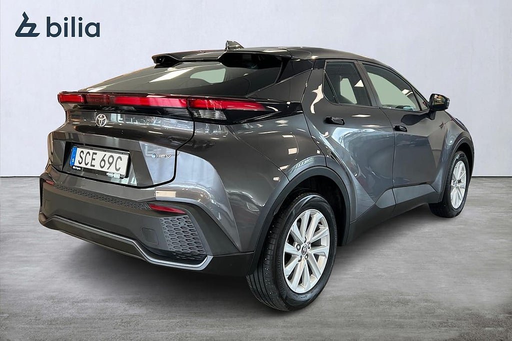 Vehicle Image 19