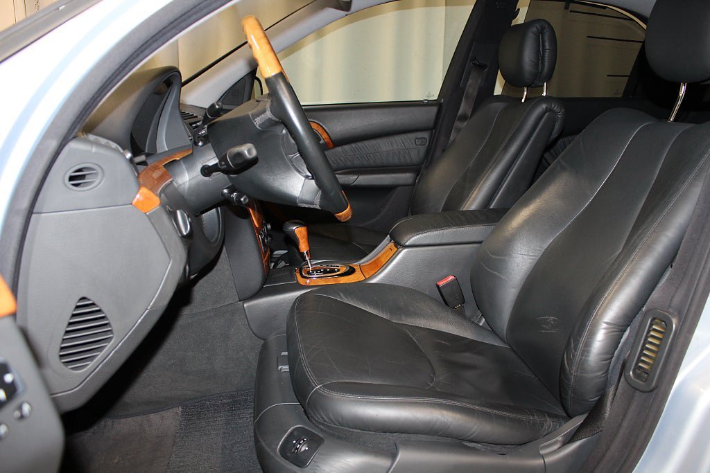 Vehicle Image 22