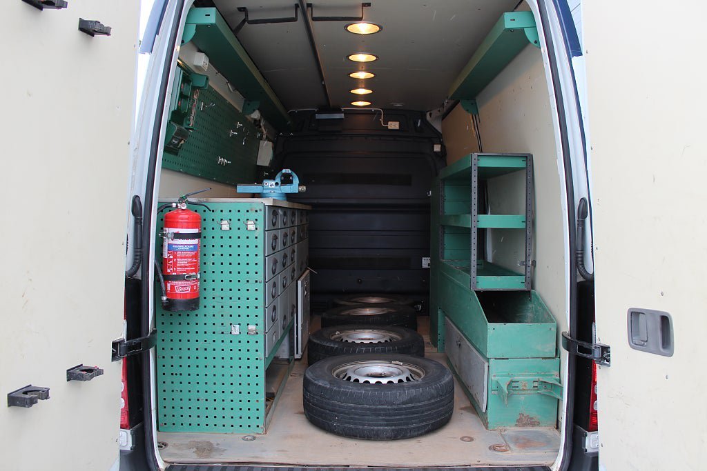 Vehicle Image 13