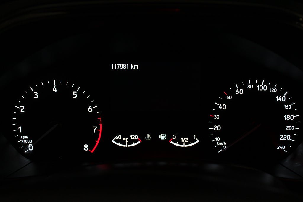Vehicle Image 25