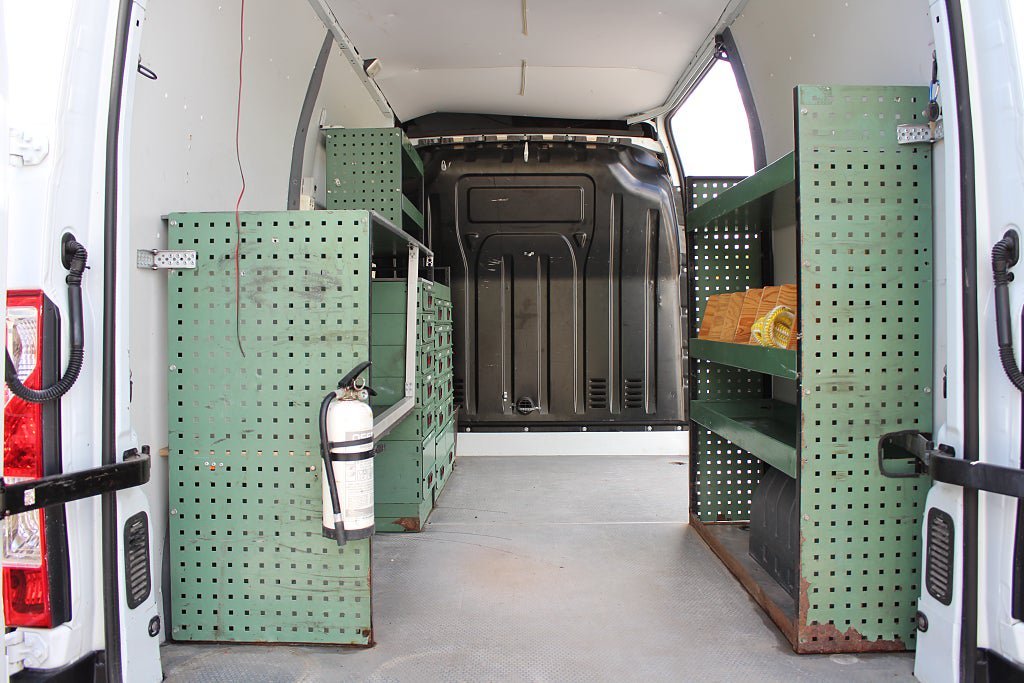 Vehicle Image 19