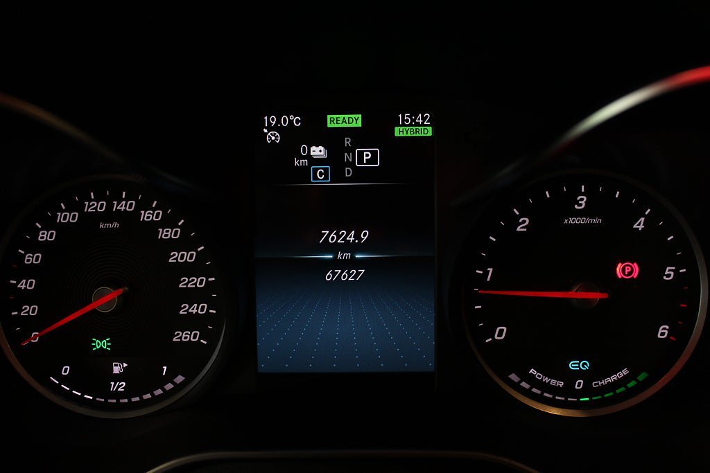 Vehicle Image 26