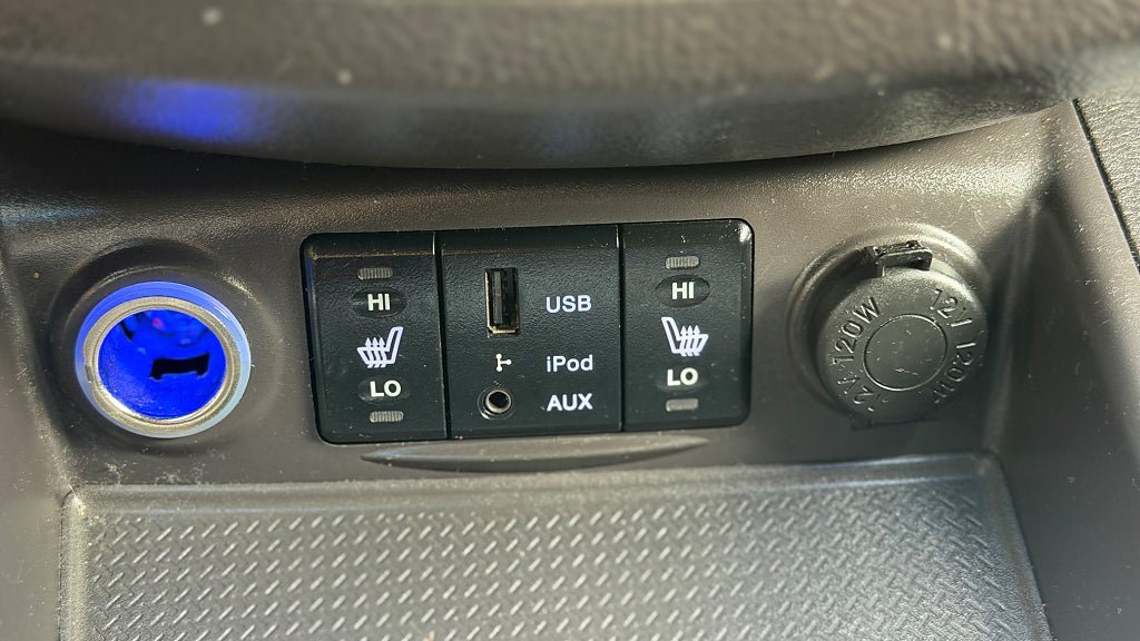 Vehicle Image 14