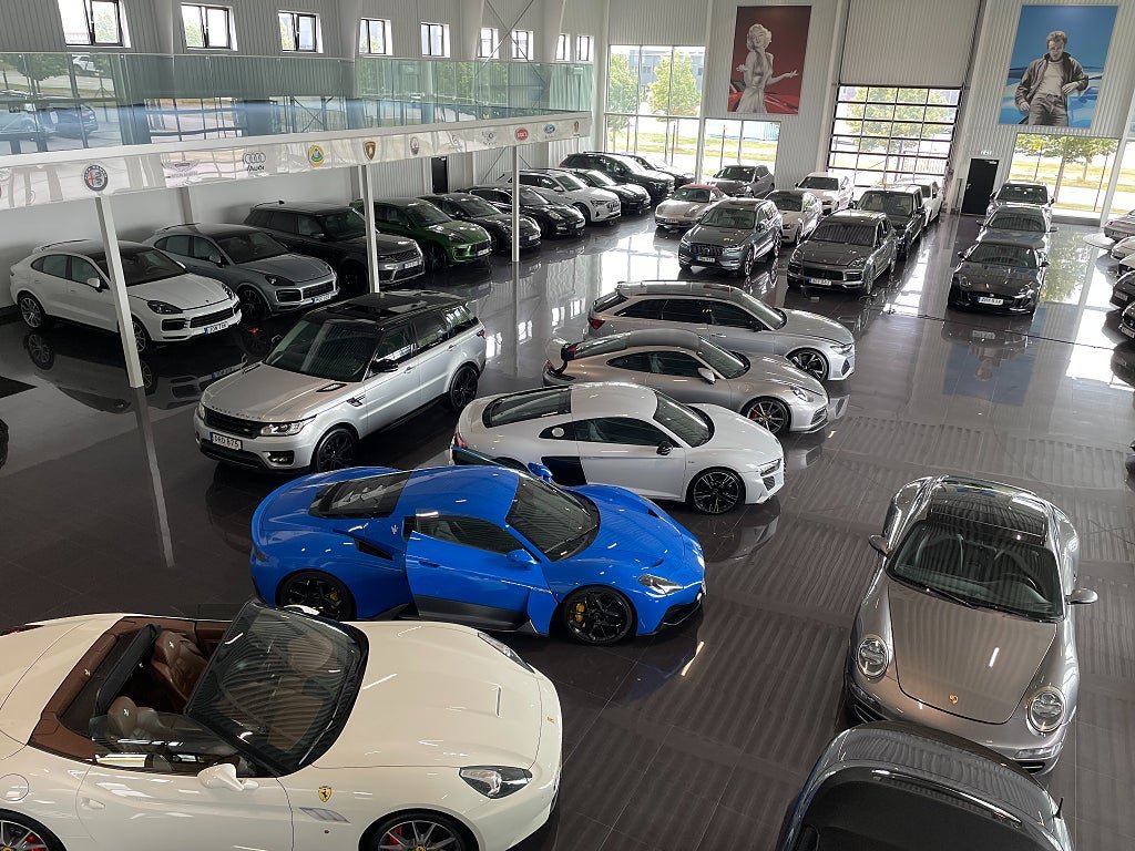 Vehicle Image 7