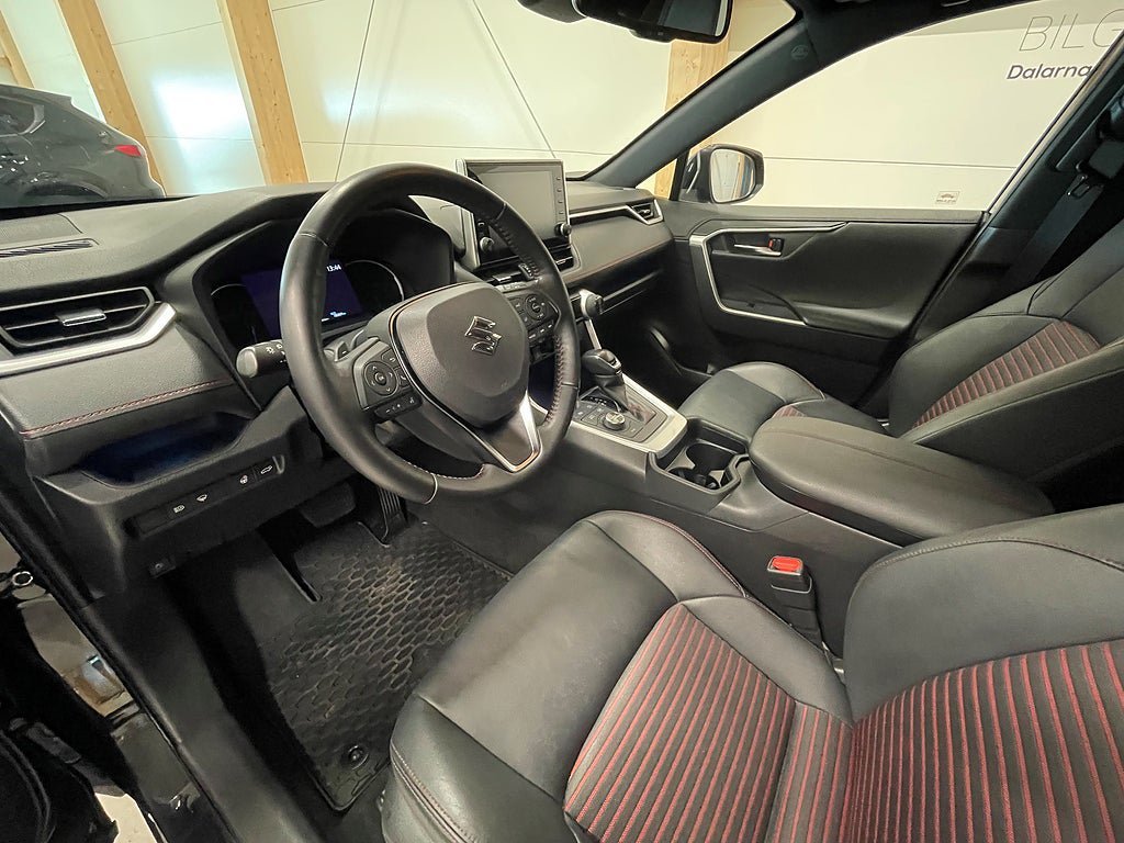 Vehicle Image 11