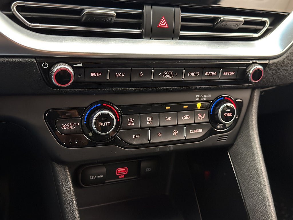 Vehicle Image 24
