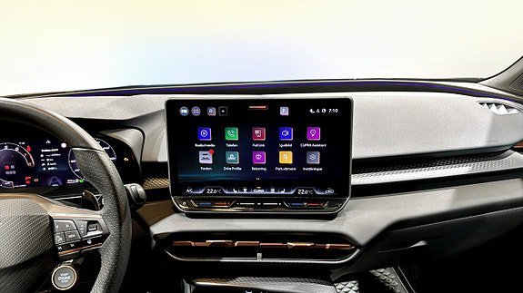 Vehicle Image 9