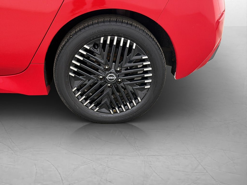 Vehicle Image 31
