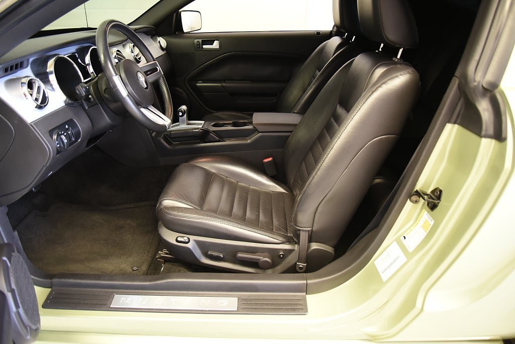 Vehicle Image 21