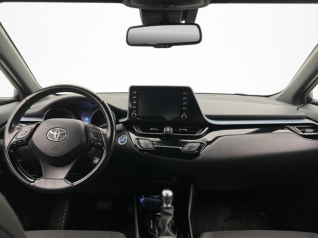 Vehicle Image 12