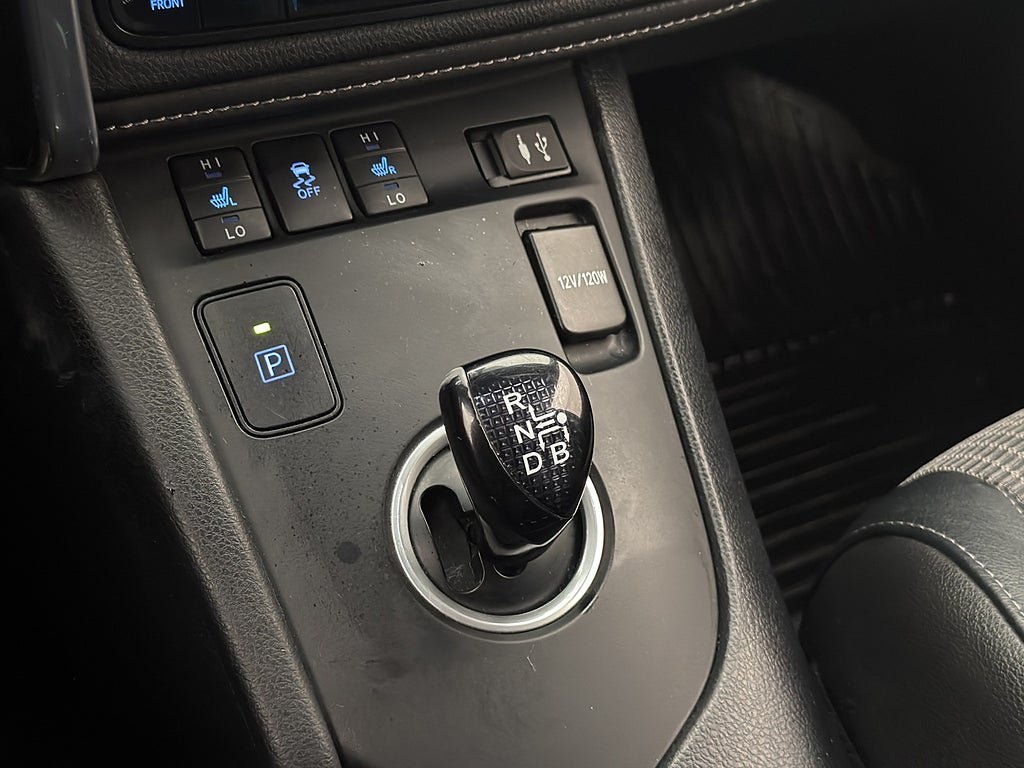 Vehicle Image 21