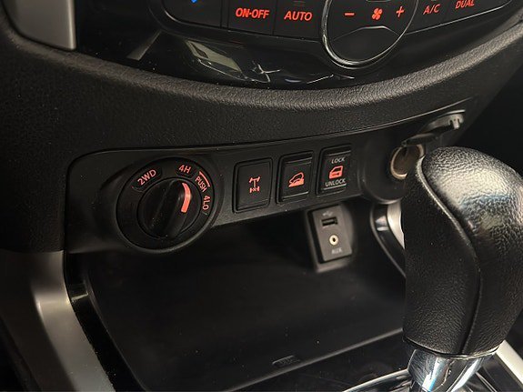 Vehicle Image 27