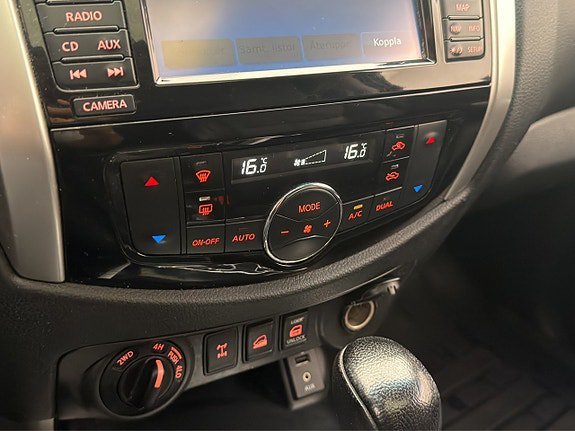 Vehicle Image 28