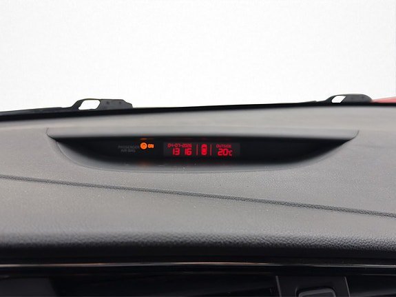 Vehicle Image 24