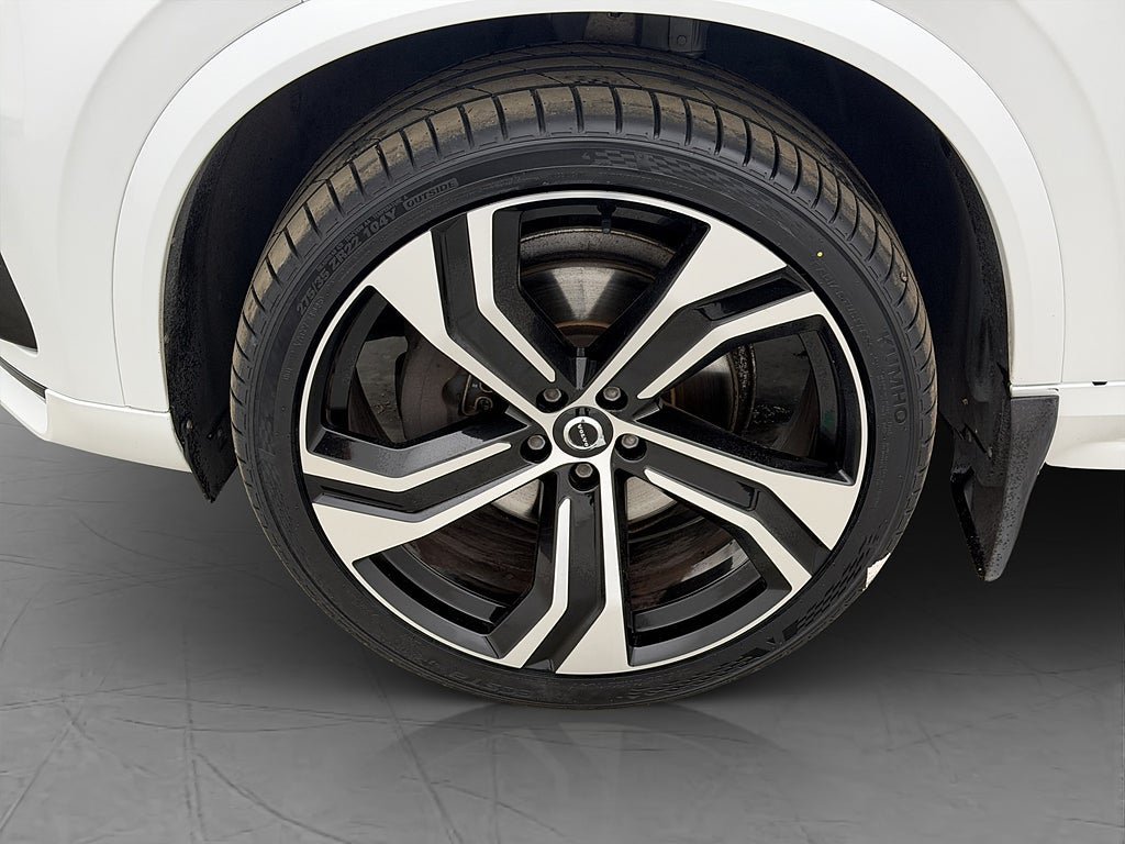 Vehicle Image 36