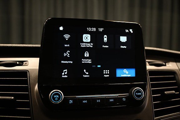 Vehicle Image 19