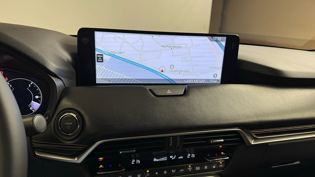 Vehicle Image 21
