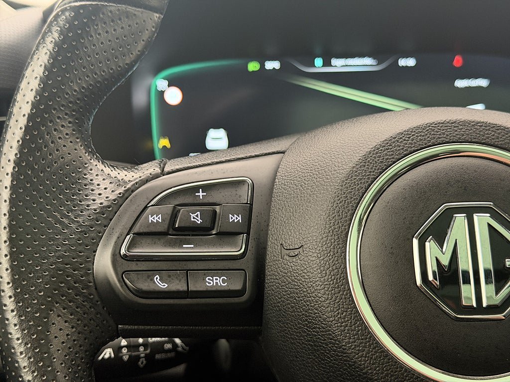 Vehicle Image 27