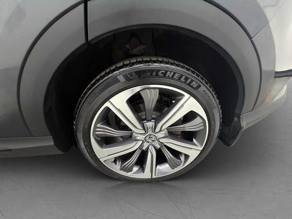 Vehicle Image 31