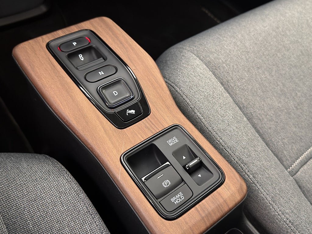 Vehicle Image 18