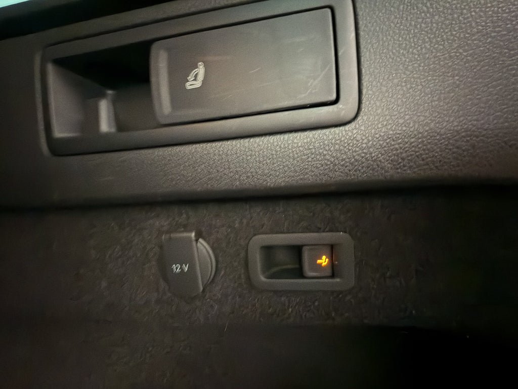 Vehicle Image 27