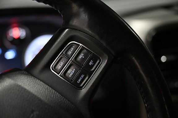 Vehicle Image 28
