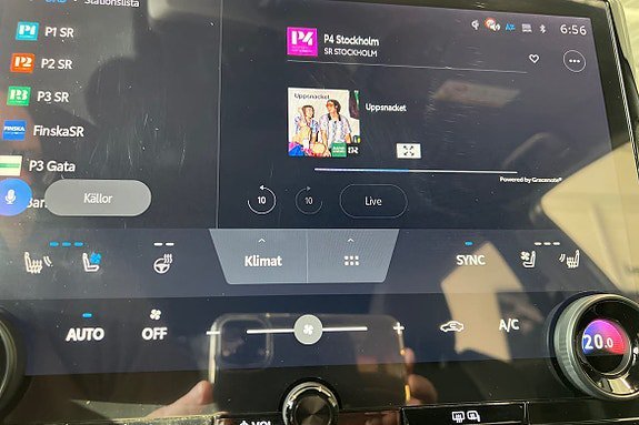 Vehicle Image 14