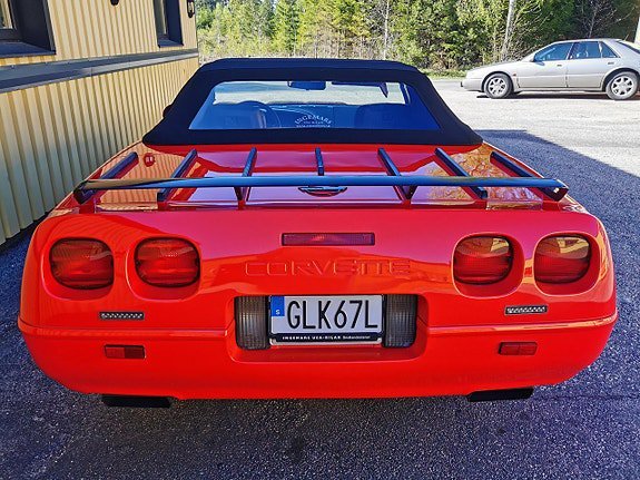 Vehicle Image 28