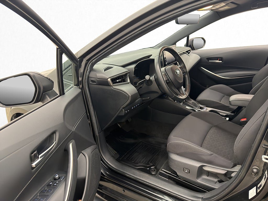 Vehicle Image 12