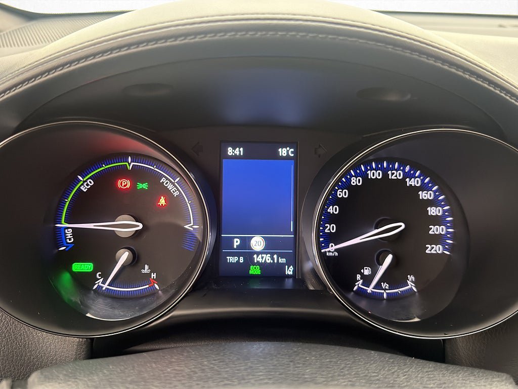 Vehicle Image 14