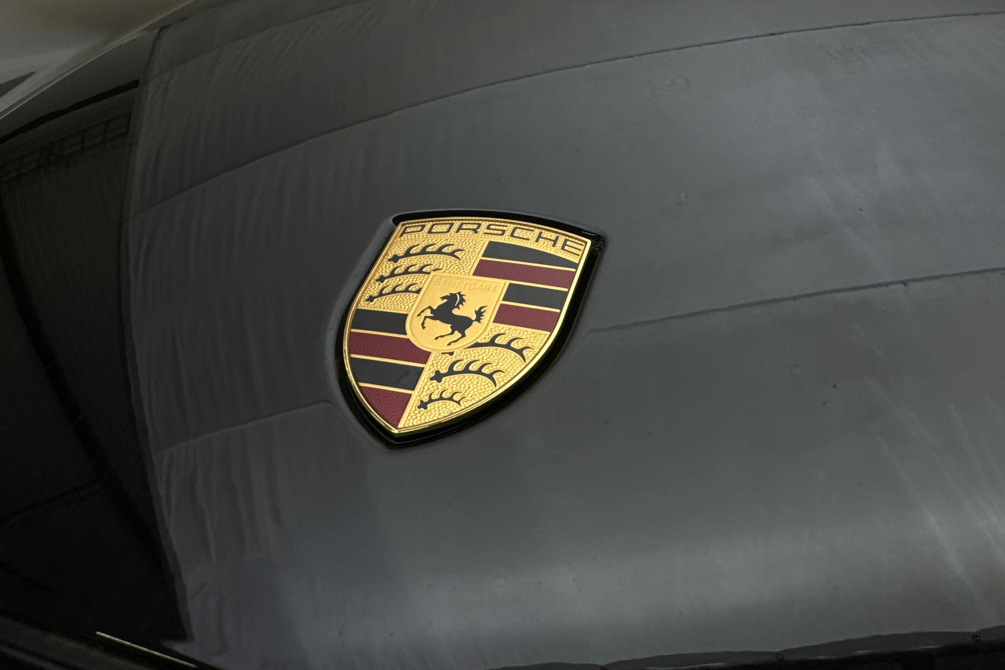 Vehicle Image 18