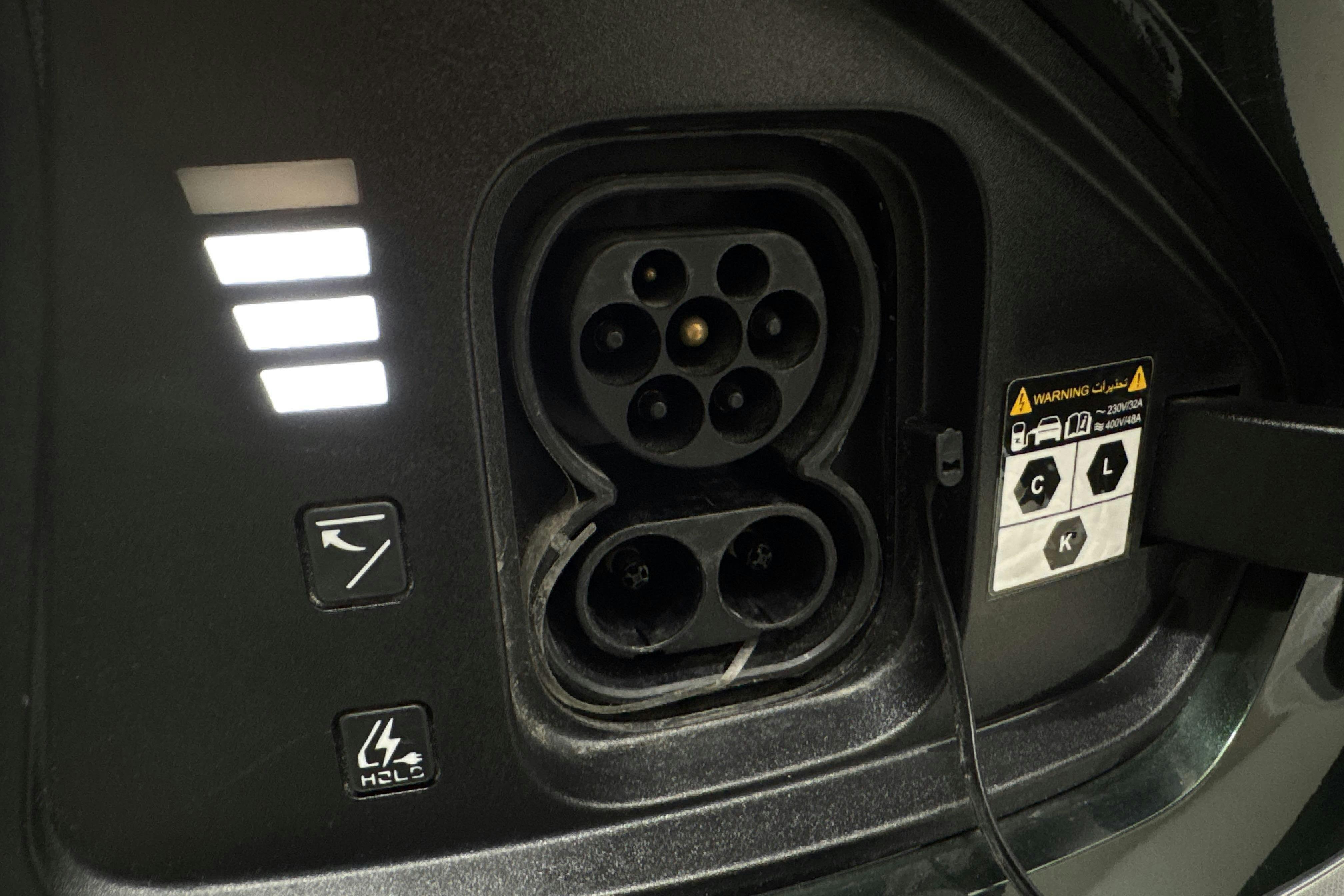 Vehicle Image 18