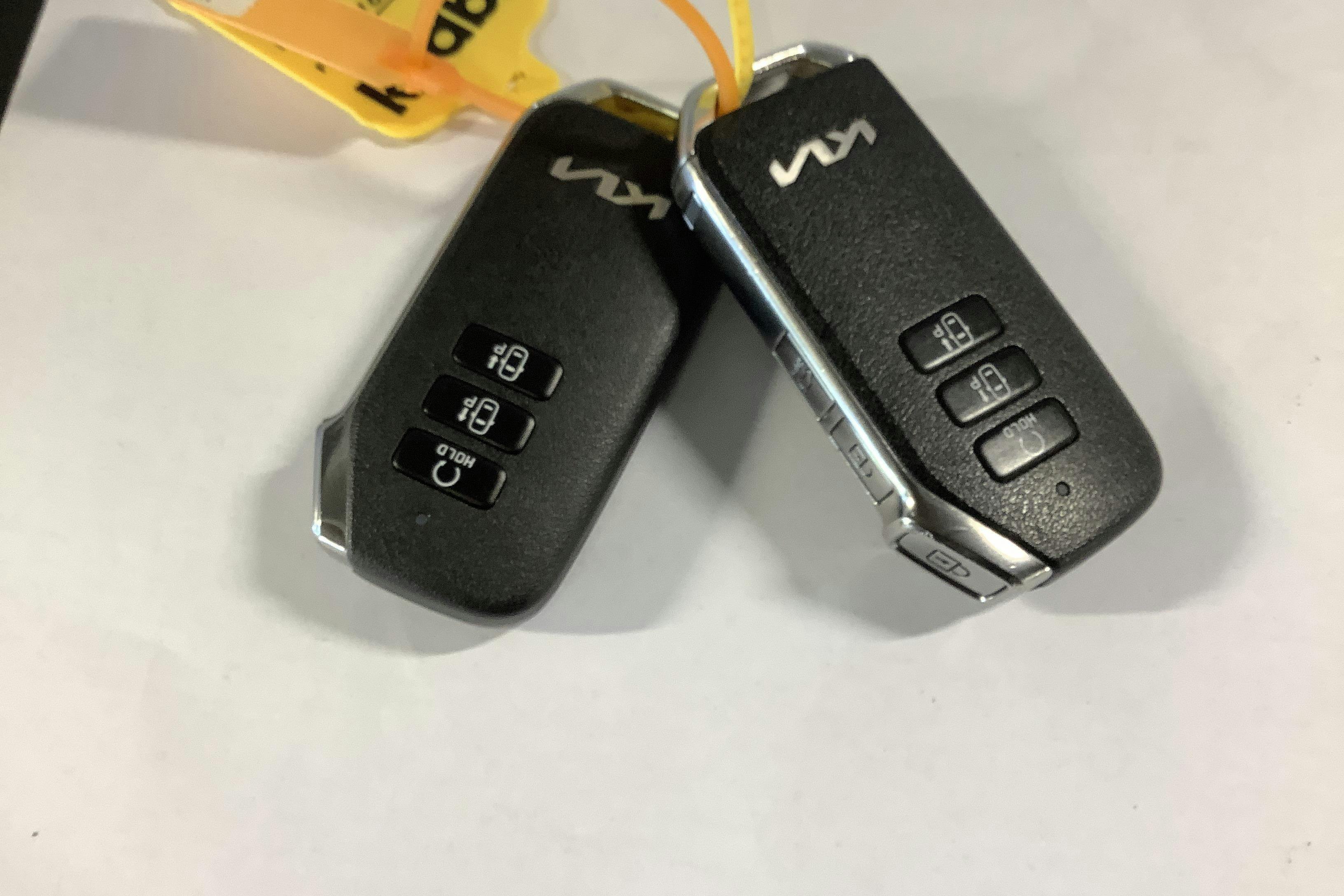 Vehicle Image 21
