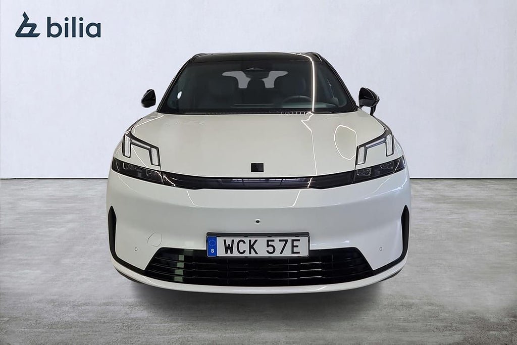 Vehicle Image 6