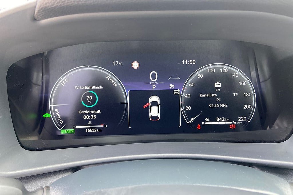 Vehicle Image 16